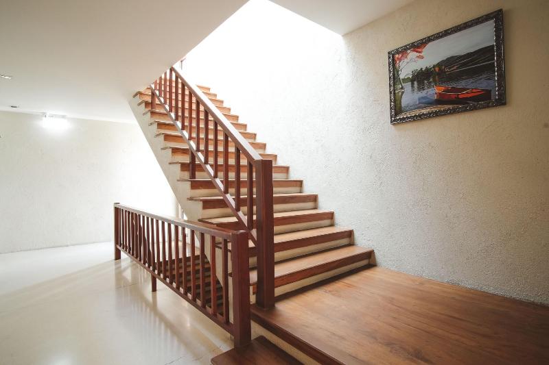 Tapae Gate Villa - Lobi