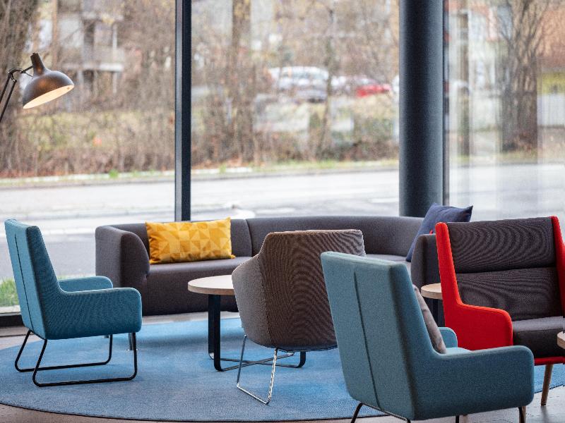 Holiday Inn Express Aarburg - Oftringen - Lobi