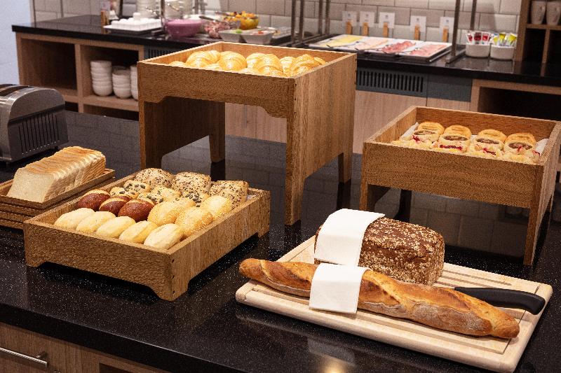 Holiday Inn Express Aarburg - Oftringen - Restoran