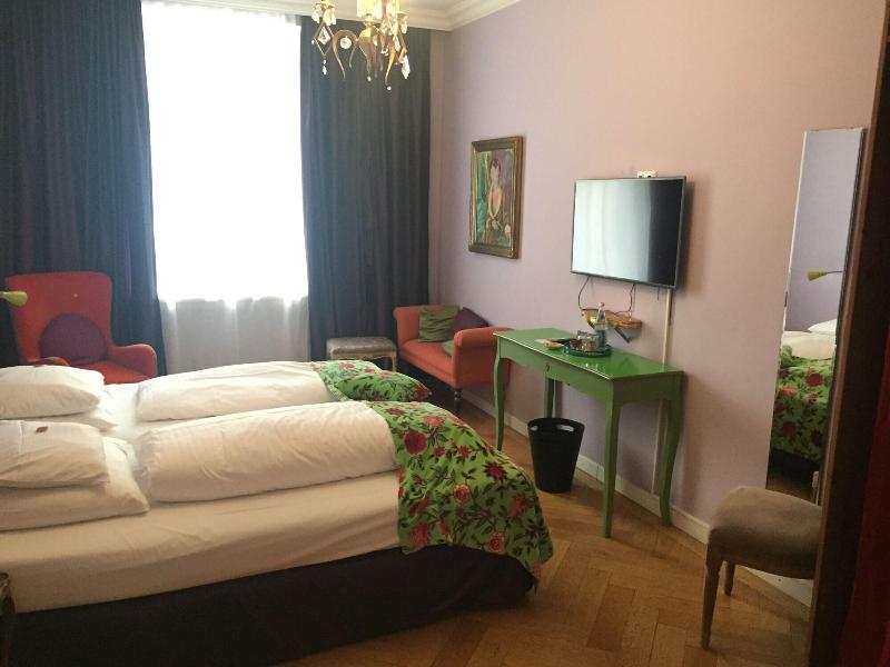 Das Hotel In Munchen - Oda