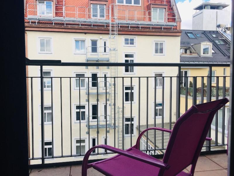 Das Hotel In Munchen - Oda