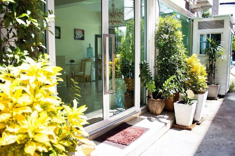 Pova Residence - Lobi