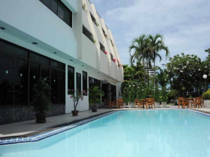 Bangsaen Villa Hotel - Genel
