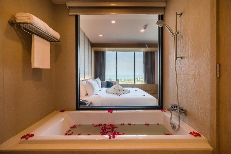 Arize Hotel Sri Racha - Oda