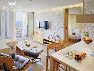 Balcony Seaside Sriracha Hotel Serviced Apartments fotoÄŸrafÄ±