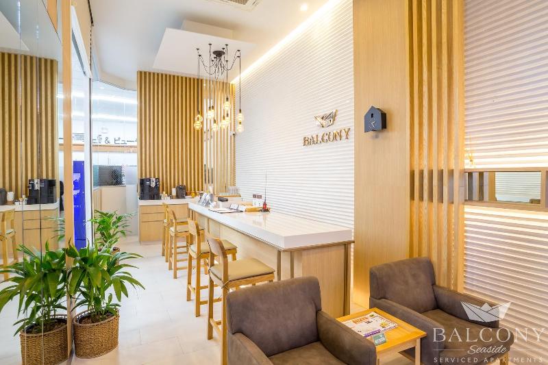 Balcony Seaside Sriracha Hotel Serviced Apartments - Aktivite