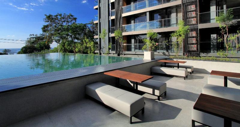 Balcony Seaside Sriracha Hotel Serviced Apartments - Aktivite