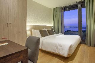 Balcony Seaside Sriracha Hotel Serviced Apartments otel fotoğrafı