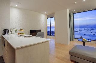 Balcony Seaside Sriracha Hotel Serviced Apartments fotoÄŸrafÄ±