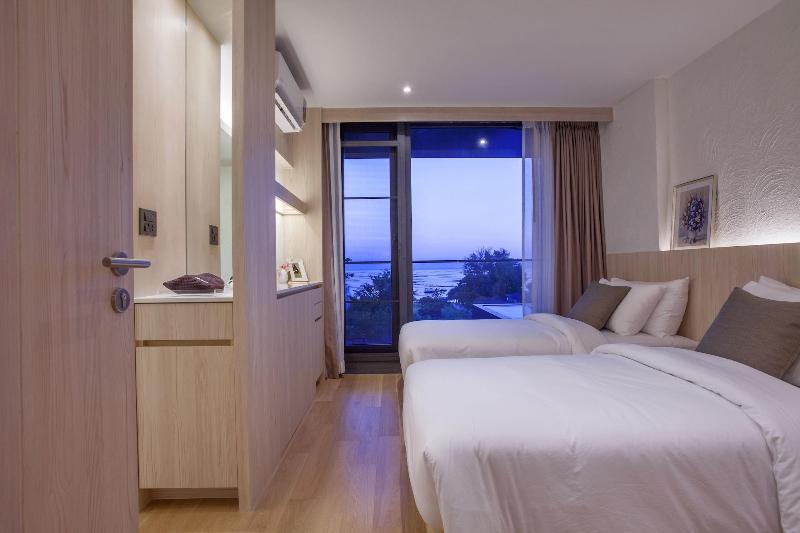 Balcony Seaside Sriracha Hotel Serviced Apartments - Oda
