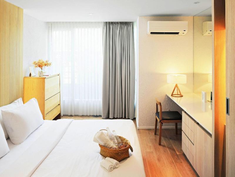 Balcony Seaside Sriracha Hotel Serviced Apartments - Oda