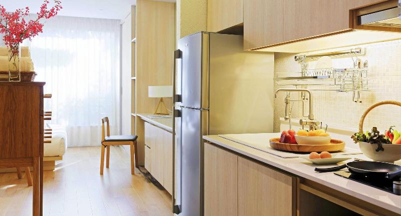Balcony Seaside Sriracha Hotel Serviced Apartments - Oda