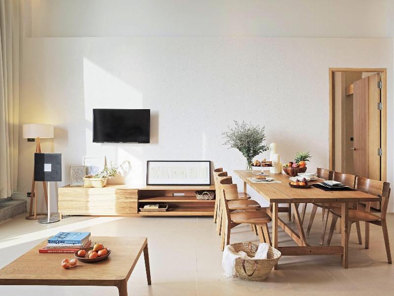 Balcony Seaside Sriracha Hotel Serviced Apartments - Oda