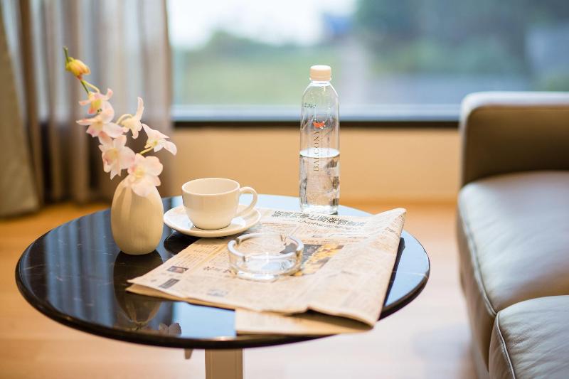 Balcony Seaside Sriracha Hotel Serviced Apartments - Oda