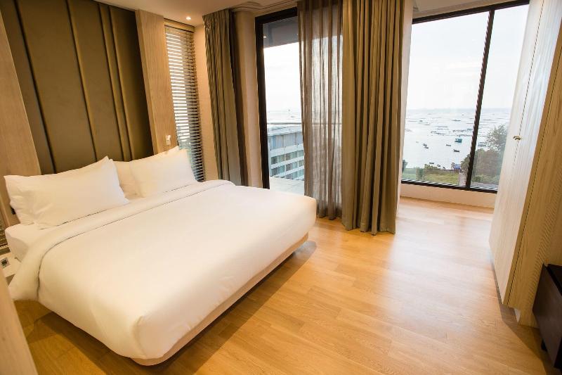 Balcony Seaside Sriracha Hotel Serviced Apartments - Oda