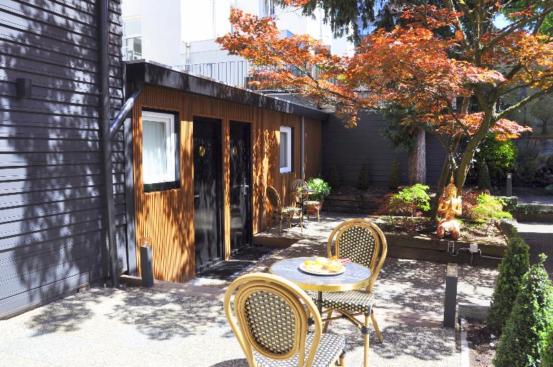 Huygens Place - Oda