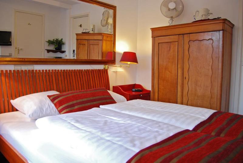 Amsterdam House Hotel - Genel