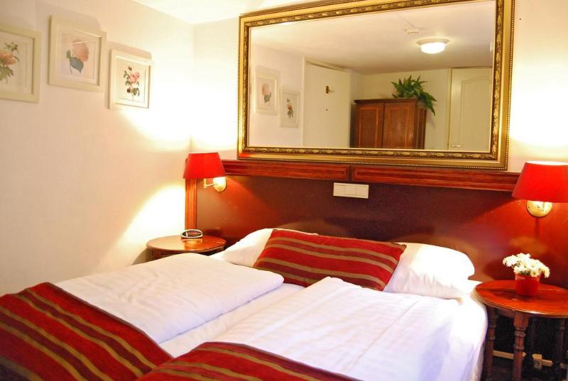 Amsterdam House Hotel - Genel