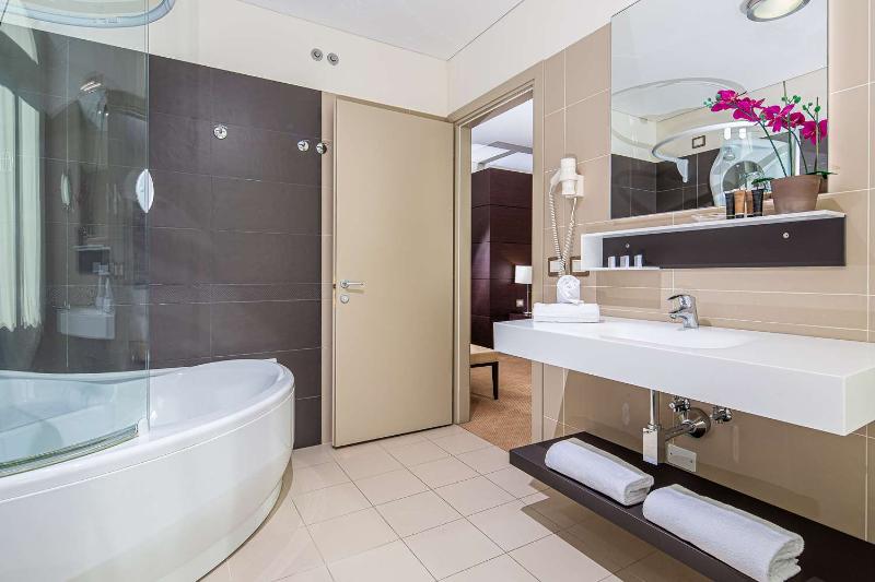 Europalace Hotel BW Signature Collection - Genel