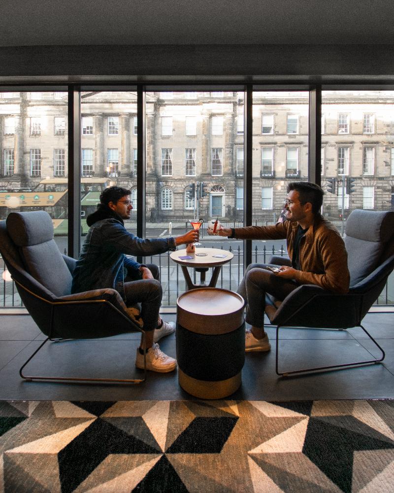 Yotel Edinburgh - Bar