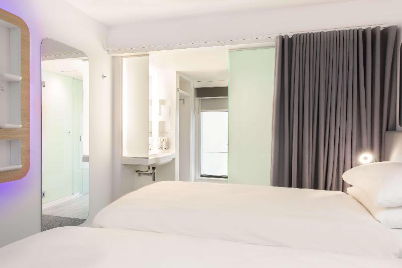 Yotel Edinburgh - Oda