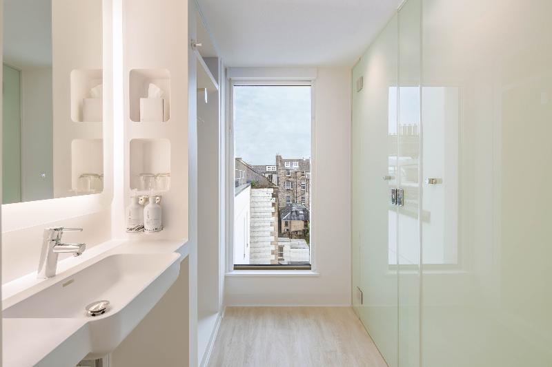 Yotel Edinburgh - Oda
