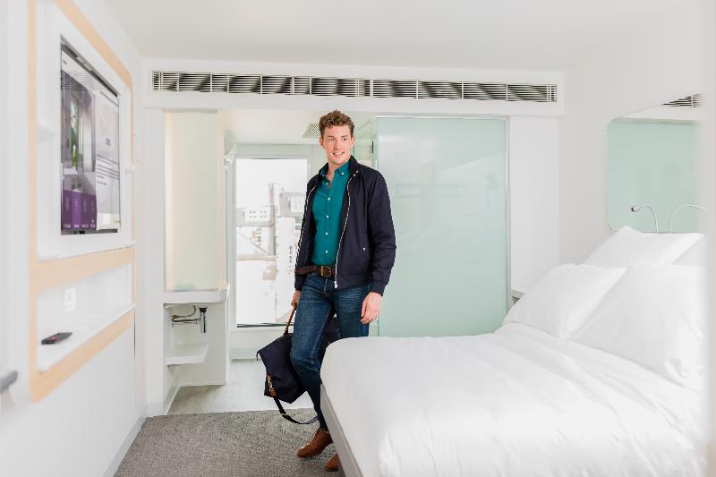 Yotel Edinburgh - Oda