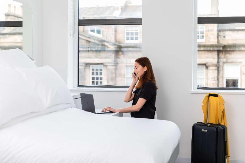 Yotel Edinburgh - Oda
