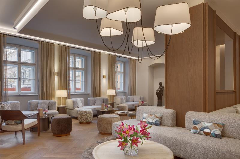 Boutique Hotel BOOKQUET - Lobi