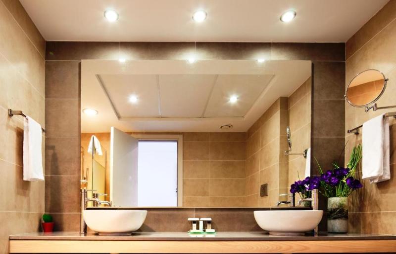 Blue Lagoon Kosher Hotel - Oda