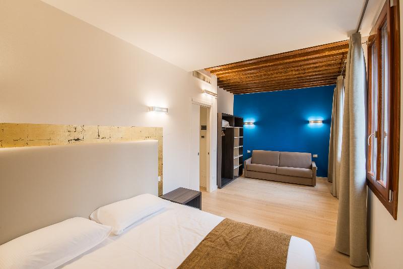 Charming Palace Corte Del Teatro - Oda