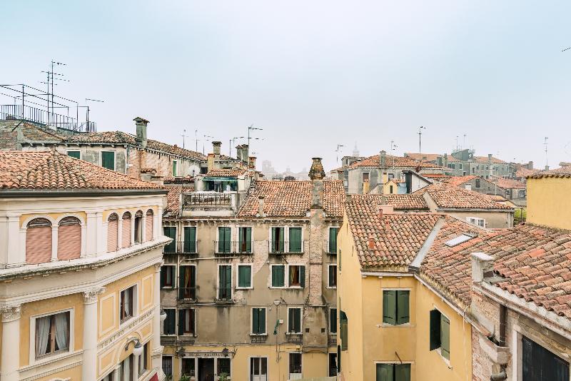 Charming Palace Corte Del Teatro - Oda