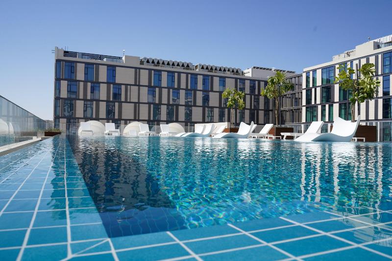 Staybridge Suites Dubai Al-Maktoum Airport - Genel
