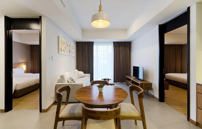 Aviary Bintaro - Oda