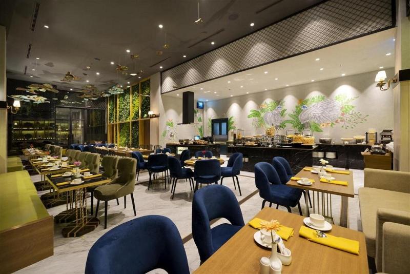 Aviary Bintaro - Restoran