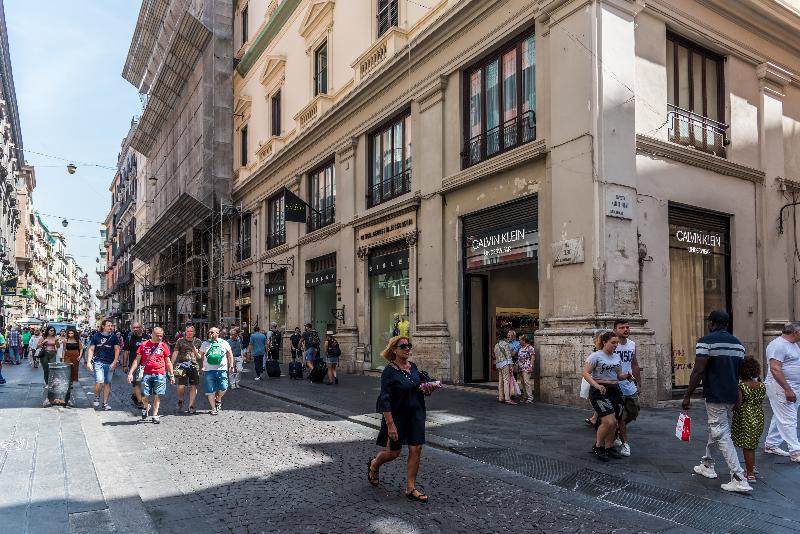 Lifestyle Hotel Matilde Naples - Genel