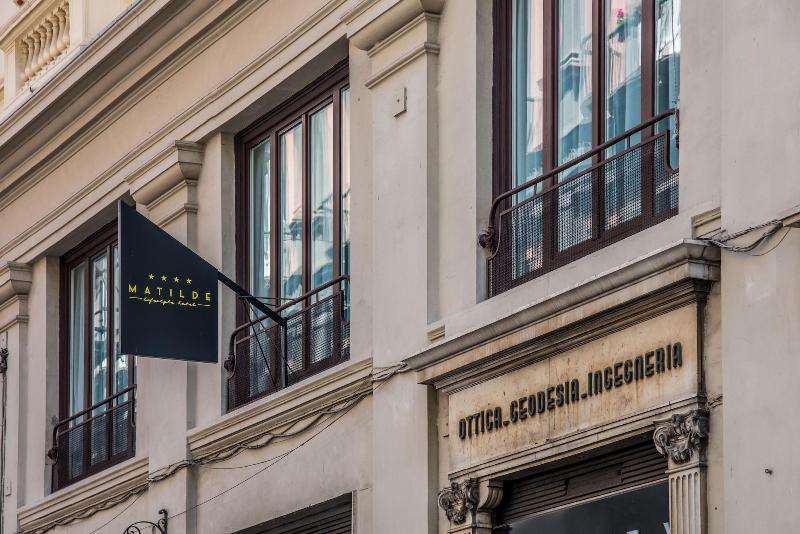 Lifestyle Hotel Matilde Naples - Genel