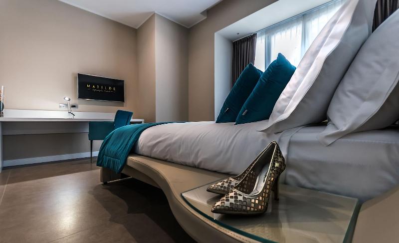 Lifestyle Hotel Matilde Naples - Oda