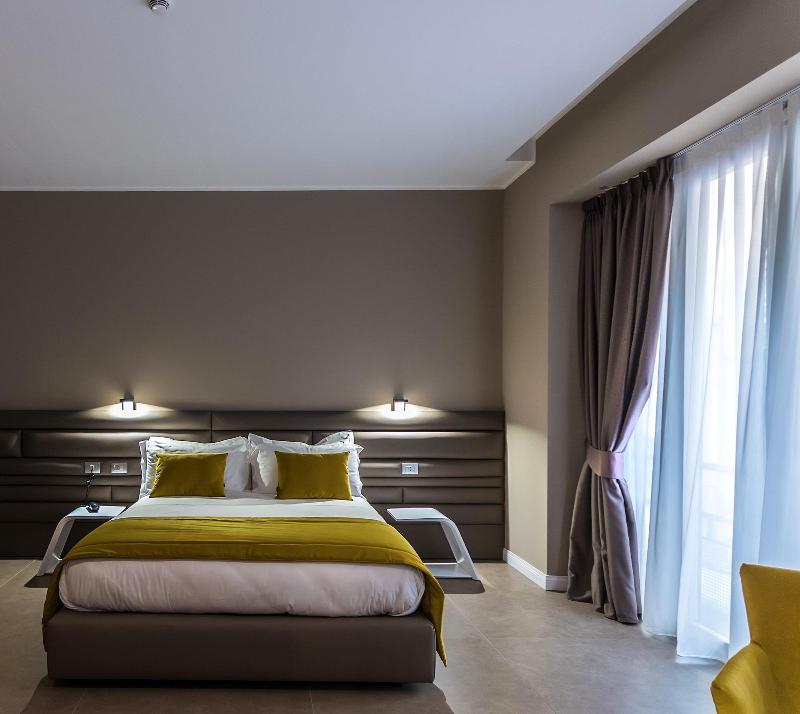 Lifestyle Hotel Matilde Naples - Oda