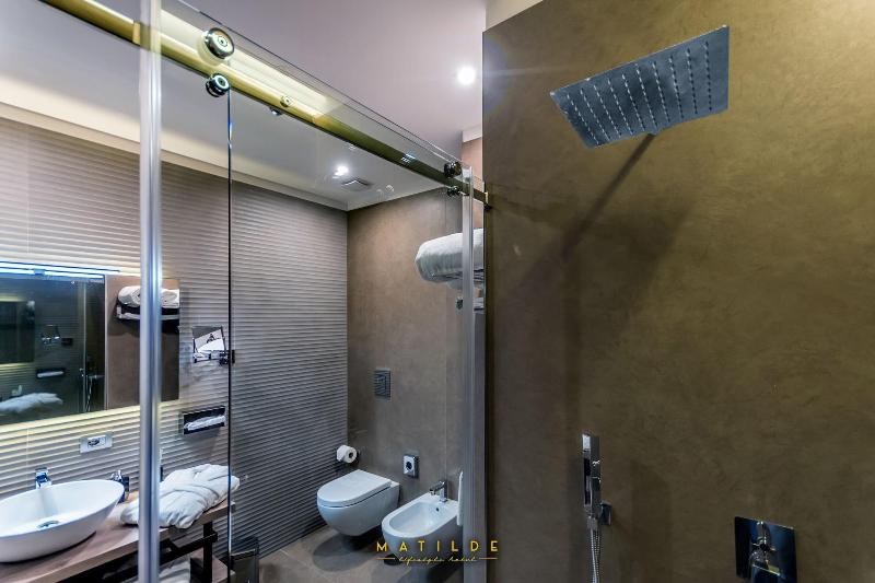 Lifestyle Hotel Matilde Naples - Oda