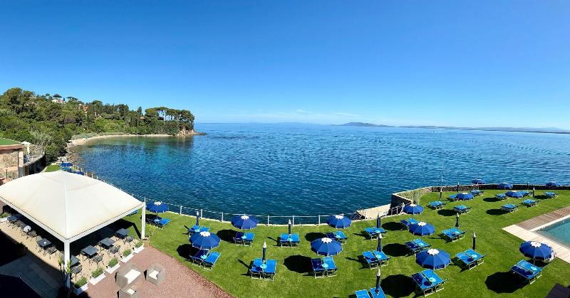 Villa Domizia - Genel