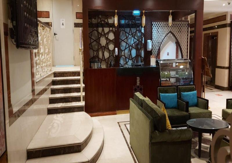 Rotana Al Mesk Hotel - Restoran
