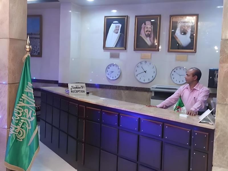 Al Tawfiq Plaza Hotel - Lobi
