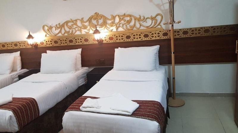 Al Tawfiq Plaza Hotel - Oda