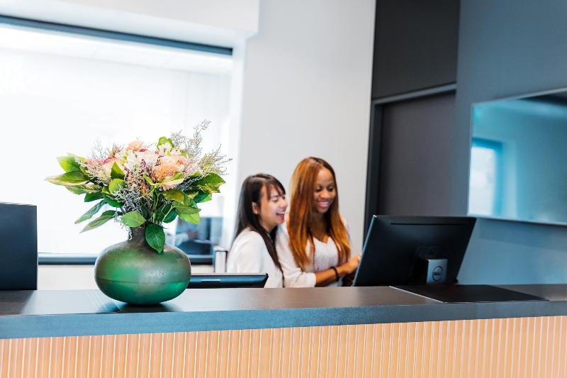 B&B Hotel Zurich East Wallisellen - Lobi