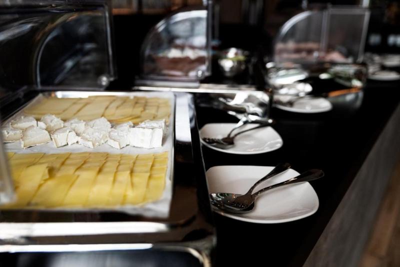 B&B Hotel Zurich East Wallisellen - Restoran
