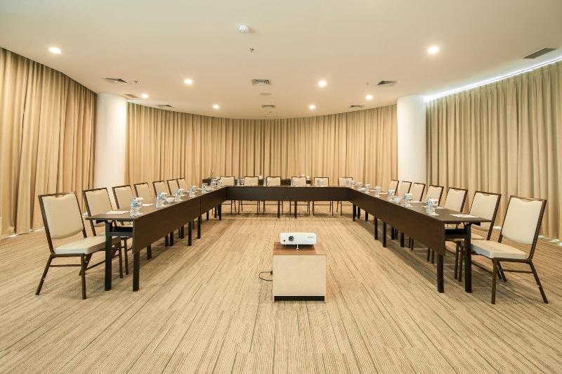 Grand Soll Marina Hotel Jatake - Toplantı