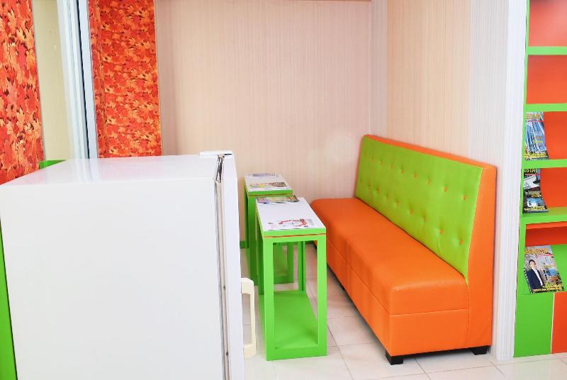 Titanium Express Homtel - Lobi