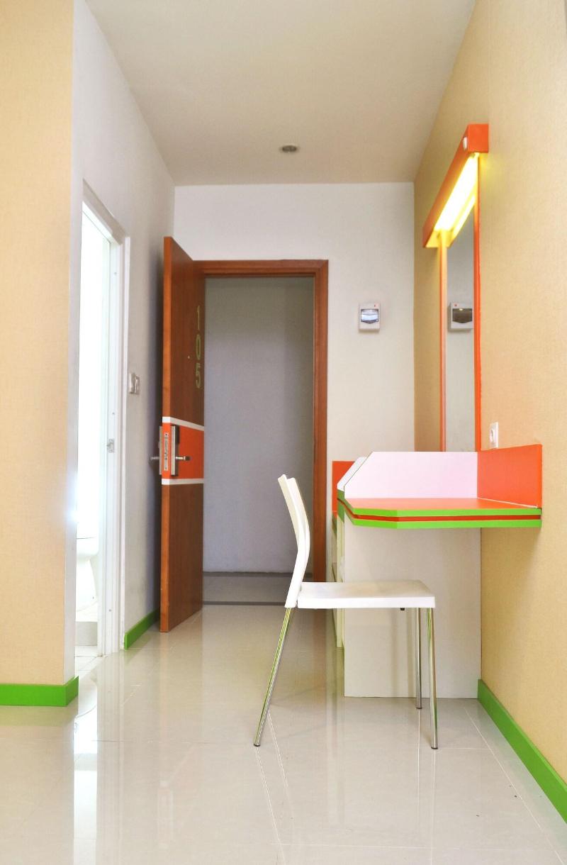 Titanium Express Homtel - Oda