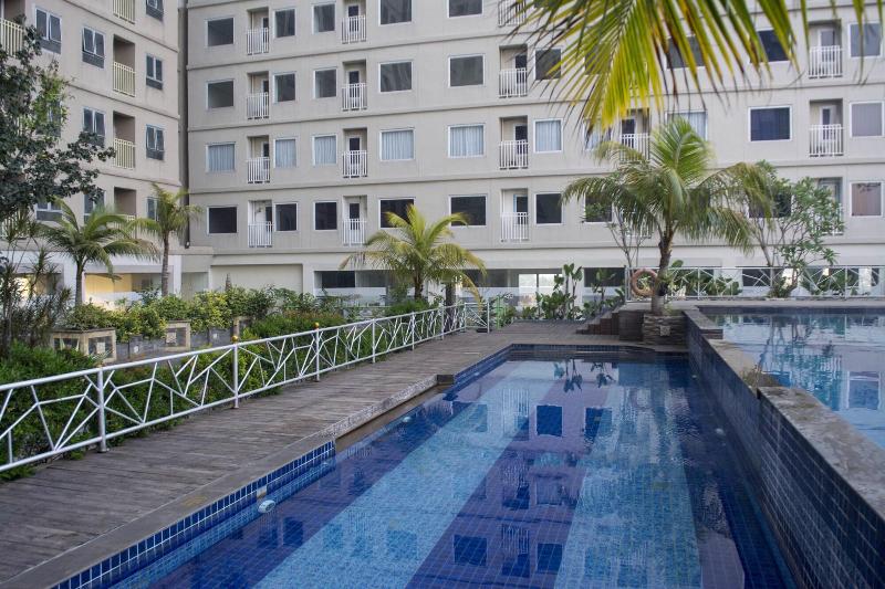 Titanium Express Homtel - Oda